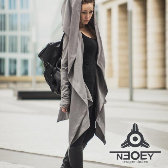 Witchy/ Postapocalyptic Cloak - Picture 4 of 7